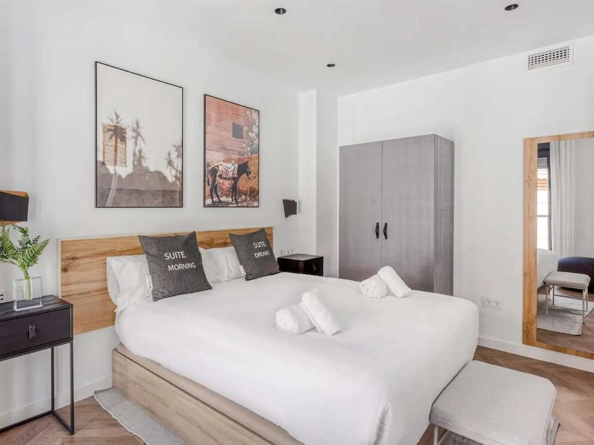 Limehome Malaga Calle Ancha Del Carmen - Digital Access 3*,